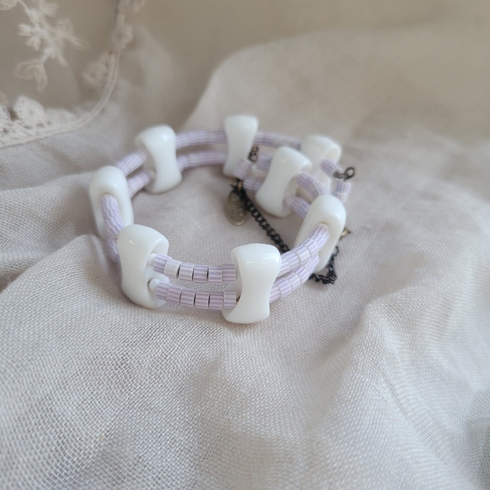 Miriam Haskell Signed Wire Wrap Bracelet White Lavender Milk Glass Beaded MCM
